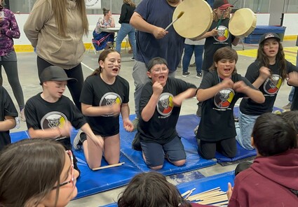 Photo of students playing Handgames